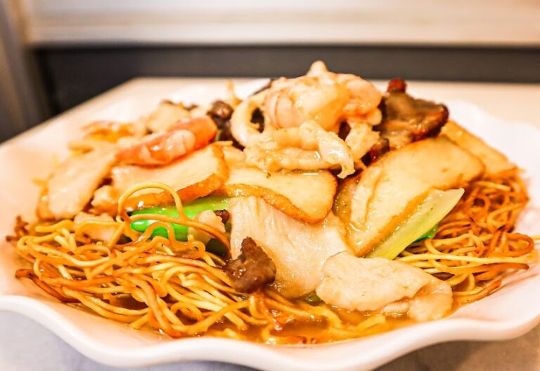 combination-chow-mein-experience-sunnybank-brisbane-s-best-asian